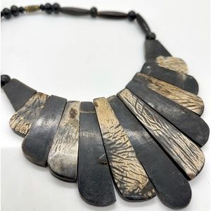 Retro 80s wood bib necklace